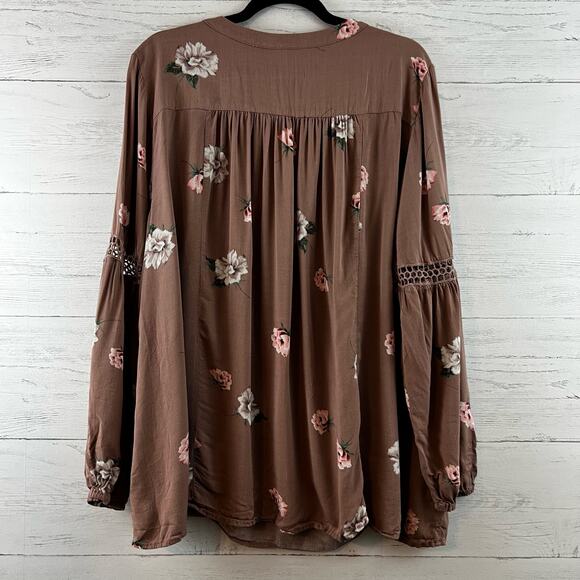 Torrid Beige Floral Eyelet Twill Tunic Size 1X - Picture 3 of 11